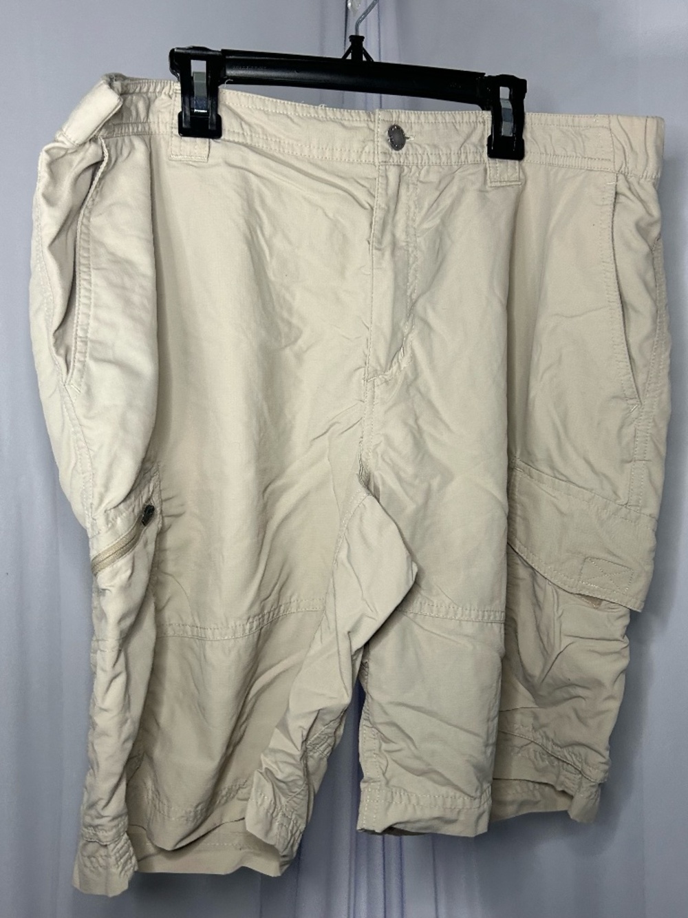 Columbia Men's  Utility Cargo Shorts